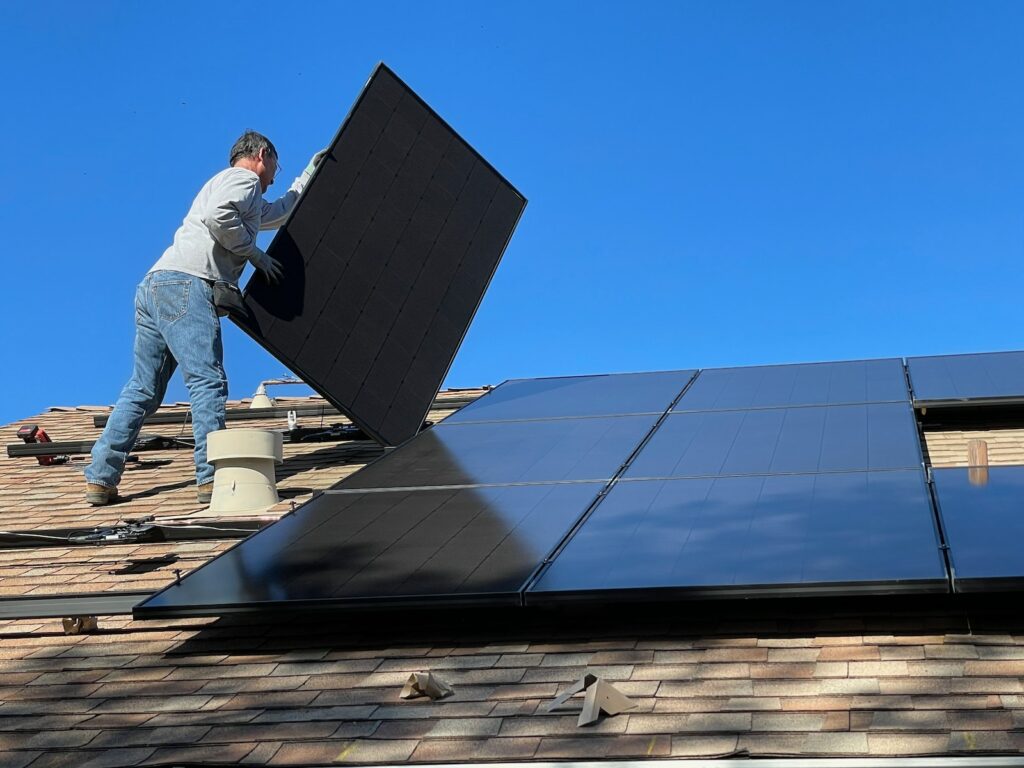 paneles solares para una casa de familia